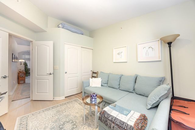 568 Riversbreeze Drive, Ludlow, KY 41016