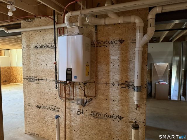 25 Julia Road, Bristol, CT 06010