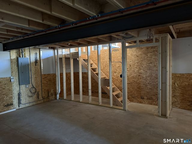 25 Julia Road, Bristol, CT 06010