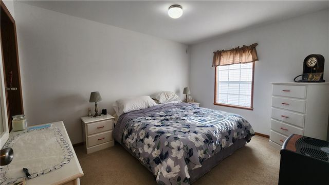 1179 School Road, Allegheny Twp, PA 15656