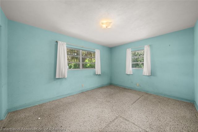 1304 Nahaw Avenue, Sebring, FL 33870