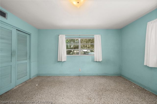 1304 Nahaw Avenue, Sebring, FL 33870
