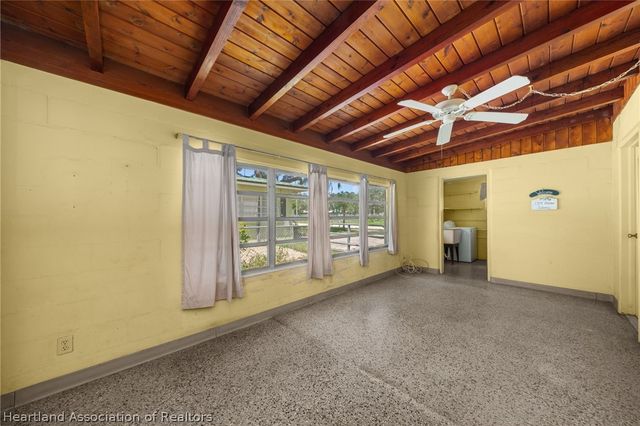 1304 Nahaw Avenue, Sebring, FL 33870