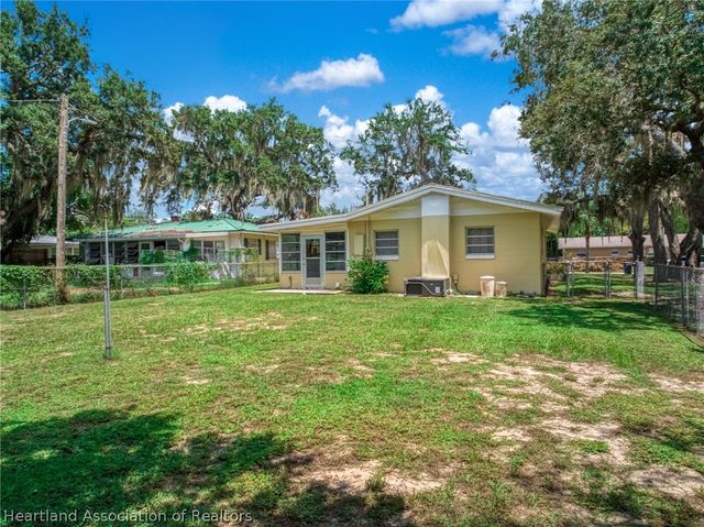 1304 Nahaw Avenue, Sebring, FL 33870