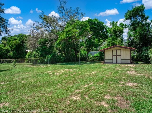 1304 Nahaw Avenue, Sebring, FL 33870