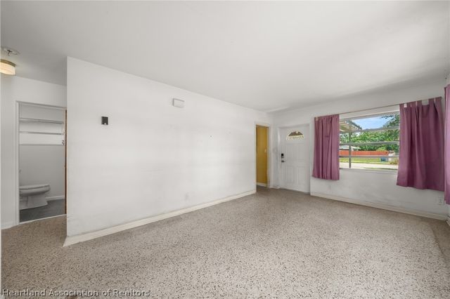 1304 Nahaw Avenue, Sebring, FL 33870
