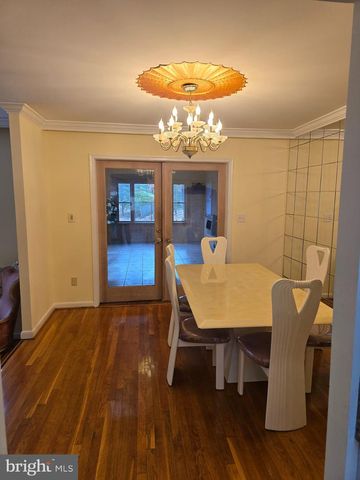 11902 UH ENID DR, Potomac, MD 20854