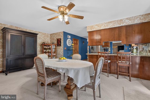 16 HOWARD DR, East Berlin, PA 17316