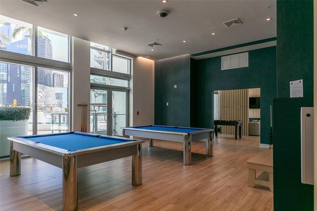 90 SW 3rd St 1611, Miami, FL 33130