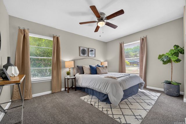 214 WINN AVE, Universal City, TX 78148