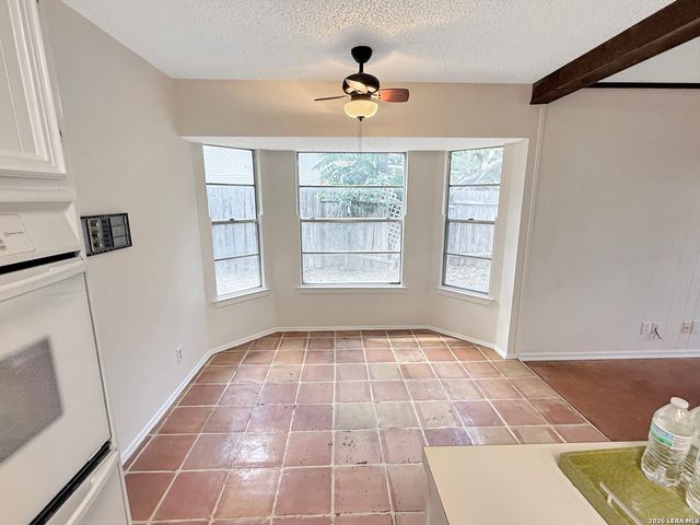 14707 Chimney Way, San Antonio, TX 78232