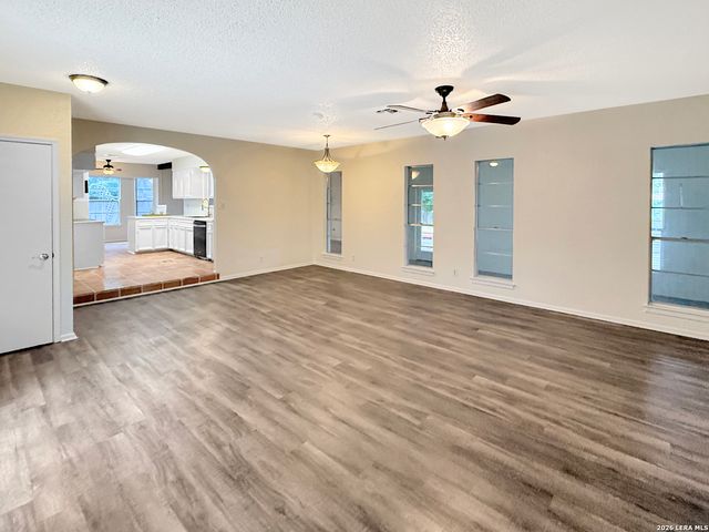 14707 Chimney Way, San Antonio, TX 78232