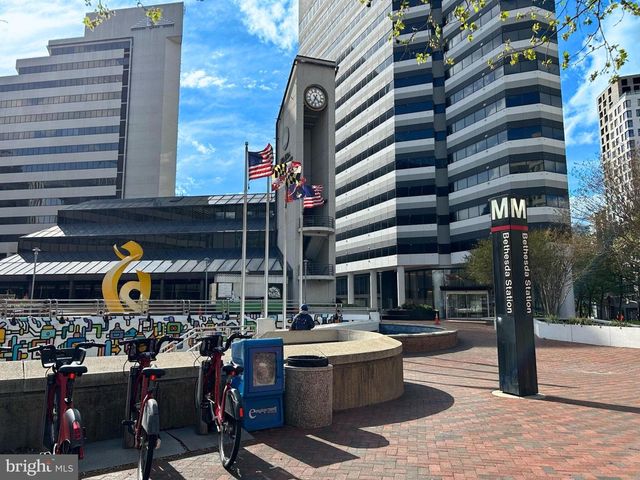 6570 FALLWIND LN, Bethesda, MD 20817