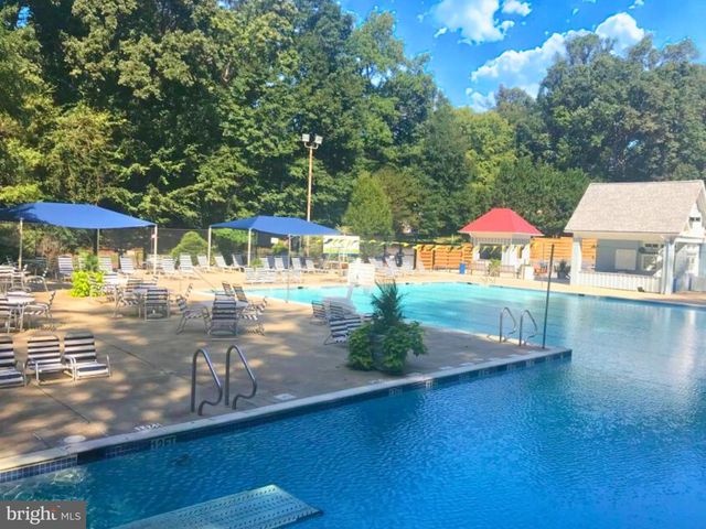 6570 FALLWIND LN, Bethesda, MD 20817