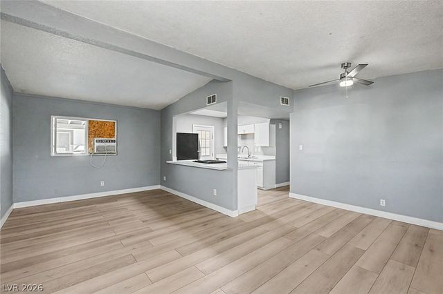 104 Stanford Street, Las Vegas, NV 89107