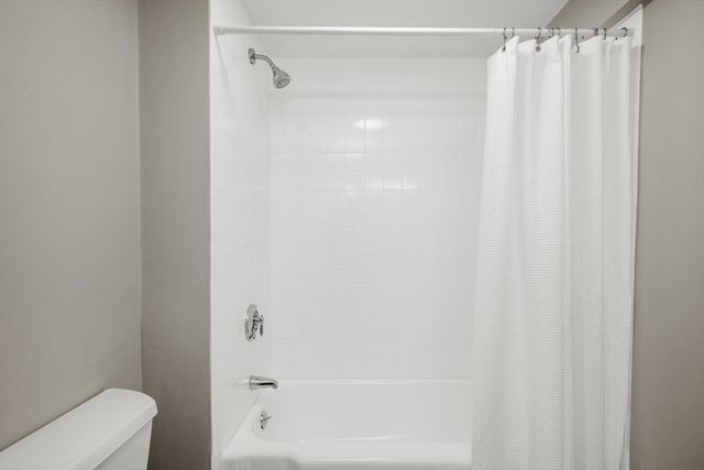 5 Elm Street, Upton, MA 01568
