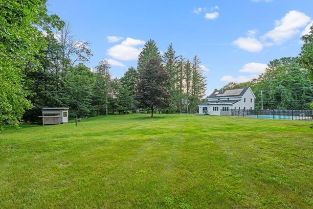 5 Elm Street, Upton, MA 01568