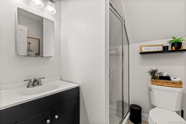 26 Community Road, Bay Shore, NY 11706