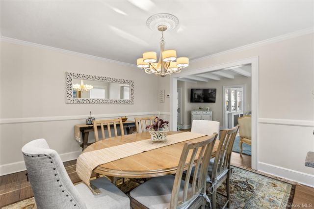 26 Community Road, Bay Shore, NY 11706