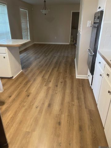 292 Halfway Tree Rd, Baton Rouge, LA 70810