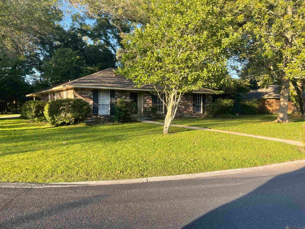 292 Halfway Tree Rd, Baton Rouge, LA 70810
