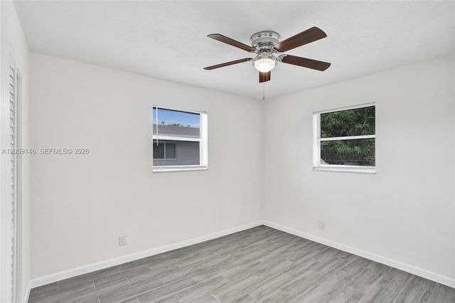 5900 NW 19th St B, Sunrise, FL 33313