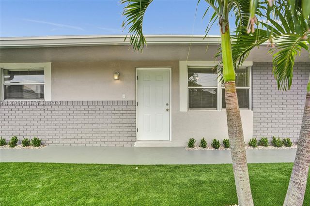 5900 NW 19th St B, Sunrise, FL 33313