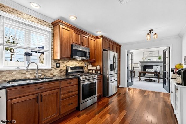960 Gates Ave, Piscataway Twp., NJ 08854