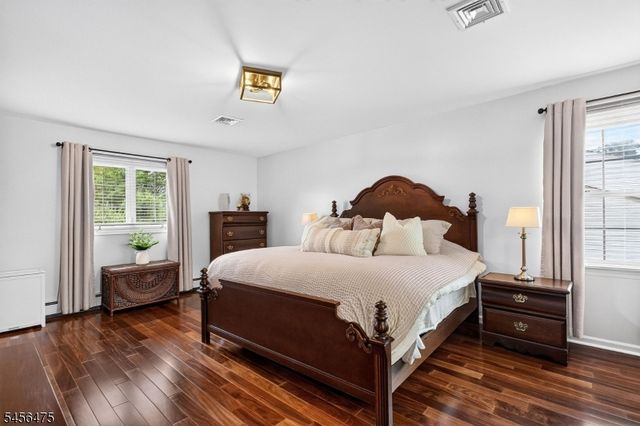 960 Gates Ave, Piscataway Twp., NJ 08854
