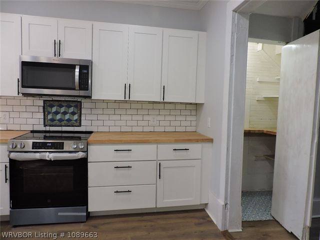 705 N 8th Street, Fort Smith, AR 72901