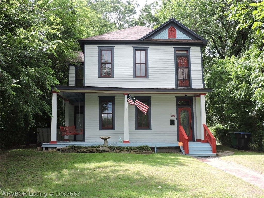705 N 8th Street, Fort Smith, AR 72901
