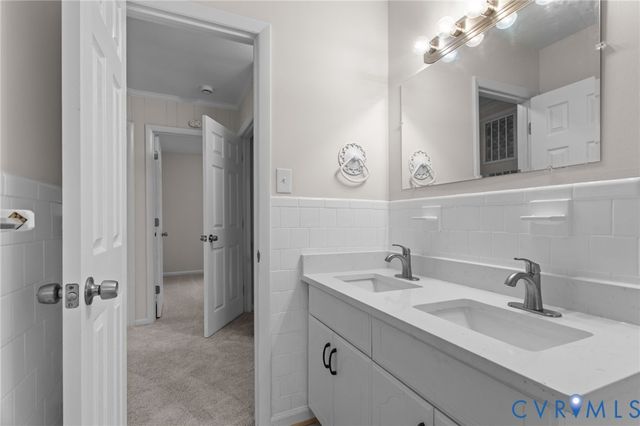 2346 Maclin Cir, Hopewell, VA 23860