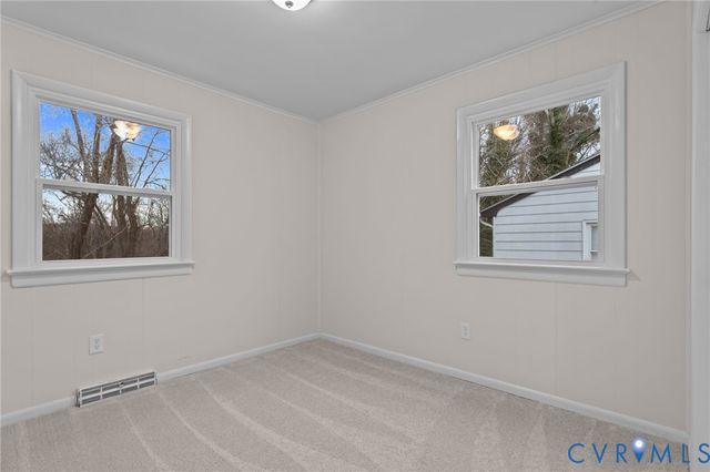 2346 Maclin Cir, Hopewell, VA 23860