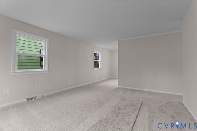 2346 Maclin Cir, Hopewell, VA 23860