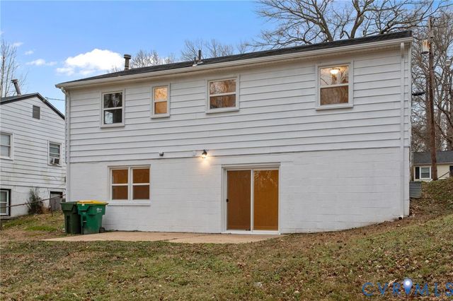 2346 Maclin Cir, Hopewell, VA 23860