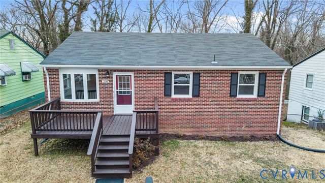 2346 Maclin Cir, Hopewell, VA 23860