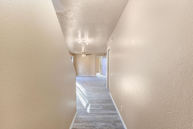 629 Pittard Drive SW, Albuquerque, NM 87121