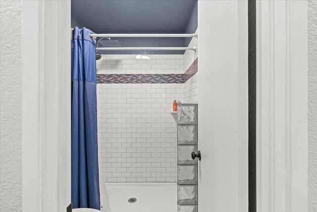 3707 Pinehill Way, Antelope, CA 95843