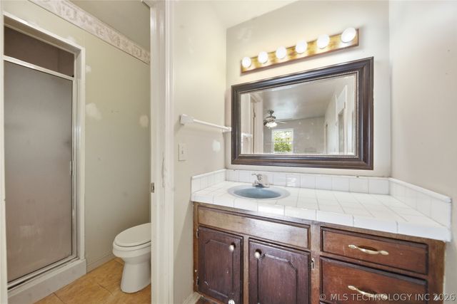 7195 E Battenfield Drive, Claremore, OK 74019