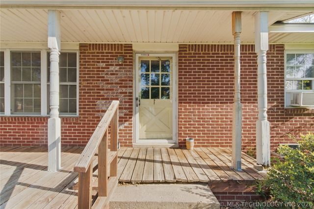 7195 E Battenfield Drive, Claremore, OK 74019