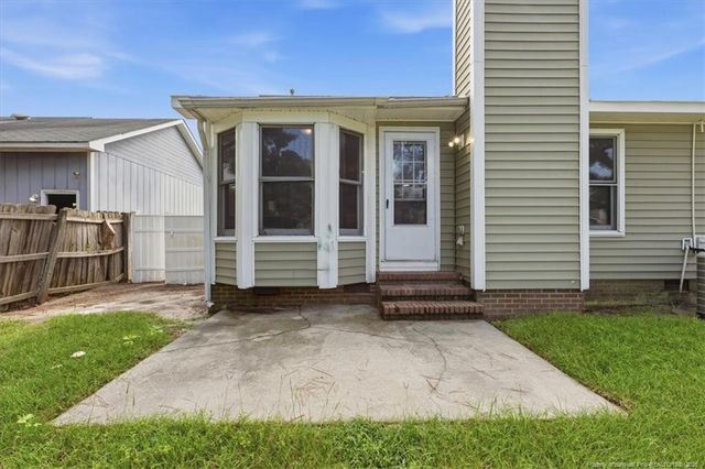 1414 Rougemart Drive, Fayetteville, NC 28304
