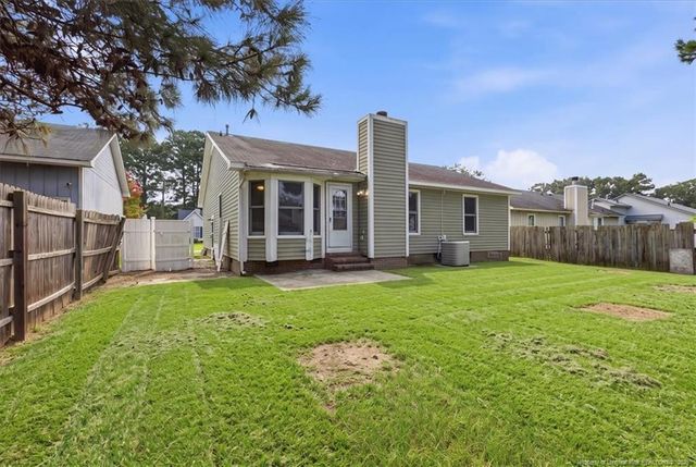 1414 Rougemart Drive, Fayetteville, NC 28304