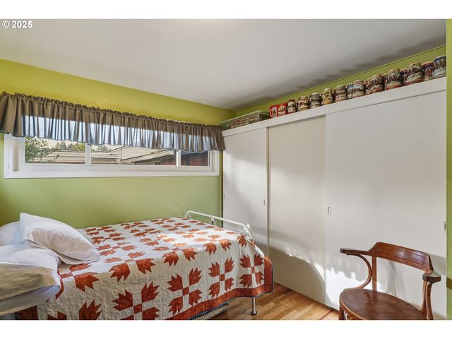 1620 Se MARSHALL Dr, Salem, OR 97302