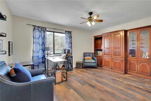 3850 Loch Highland Parkway NE, Roswell, GA 30075