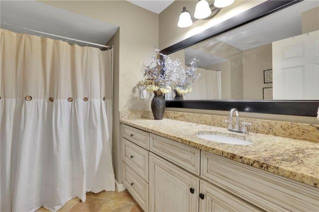 3850 Loch Highland Parkway NE, Roswell, GA 30075