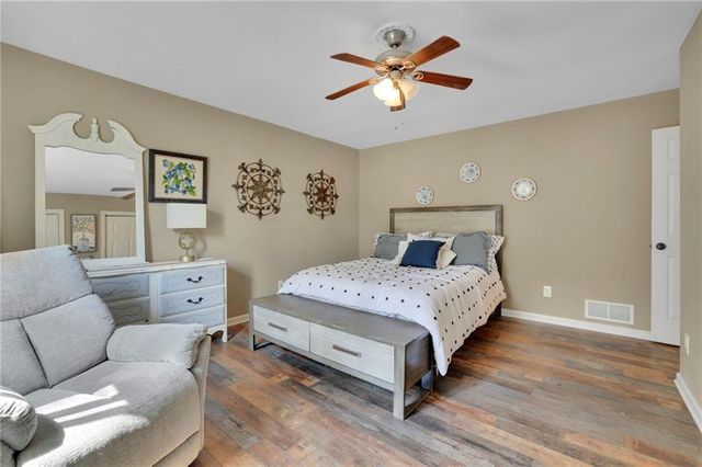 3850 Loch Highland Parkway NE, Roswell, GA 30075