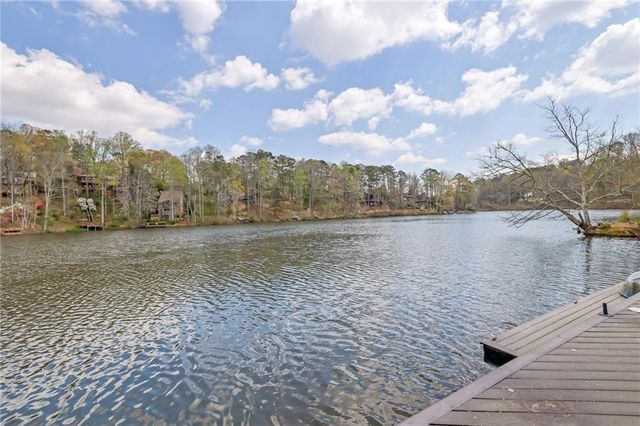 3850 Loch Highland Parkway NE, Roswell, GA 30075