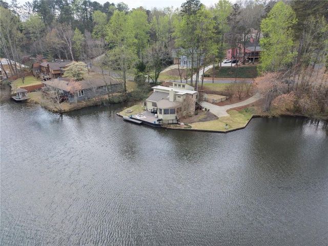 3850 Loch Highland Parkway NE, Roswell, GA 30075