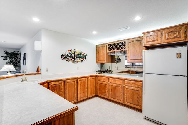 1417 E Box Elder Ct, Derby, KS 67037