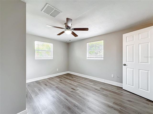 6269 50TH AVENUE N, St Petersburg, FL 33709